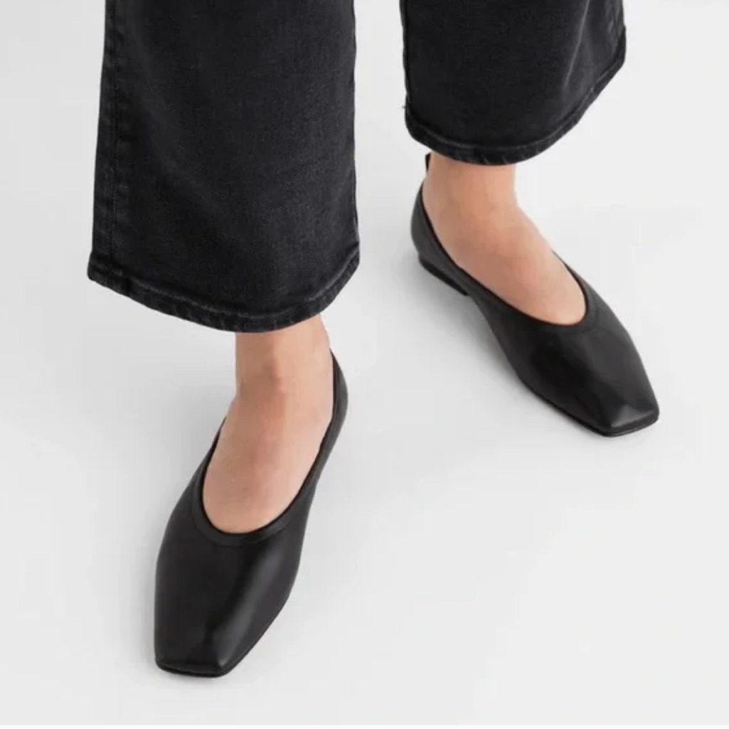 Flattered Black Square-Toe Leather Flats